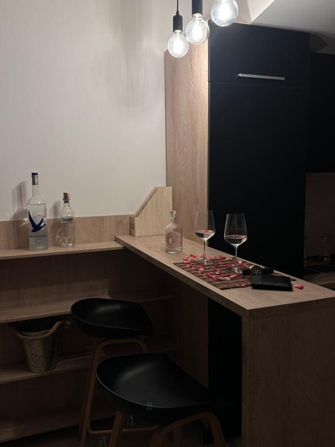 Dow Apartments - Luxury 13Th Floor, Parking Skopie Exterior foto
